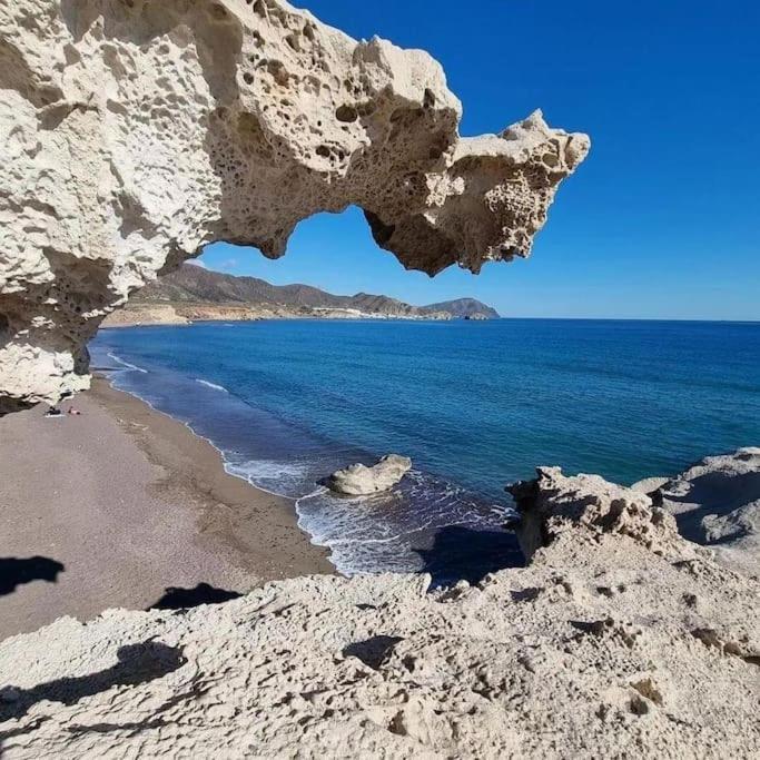 Apartamento Los Escullos Acantilado Almeria Exterior photo